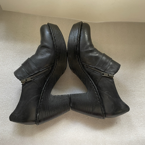 Born Boots Women 9.5 Black Dollie Platform Clog Chunky Leather Ankle Booties Zip - Picture 5 of 14